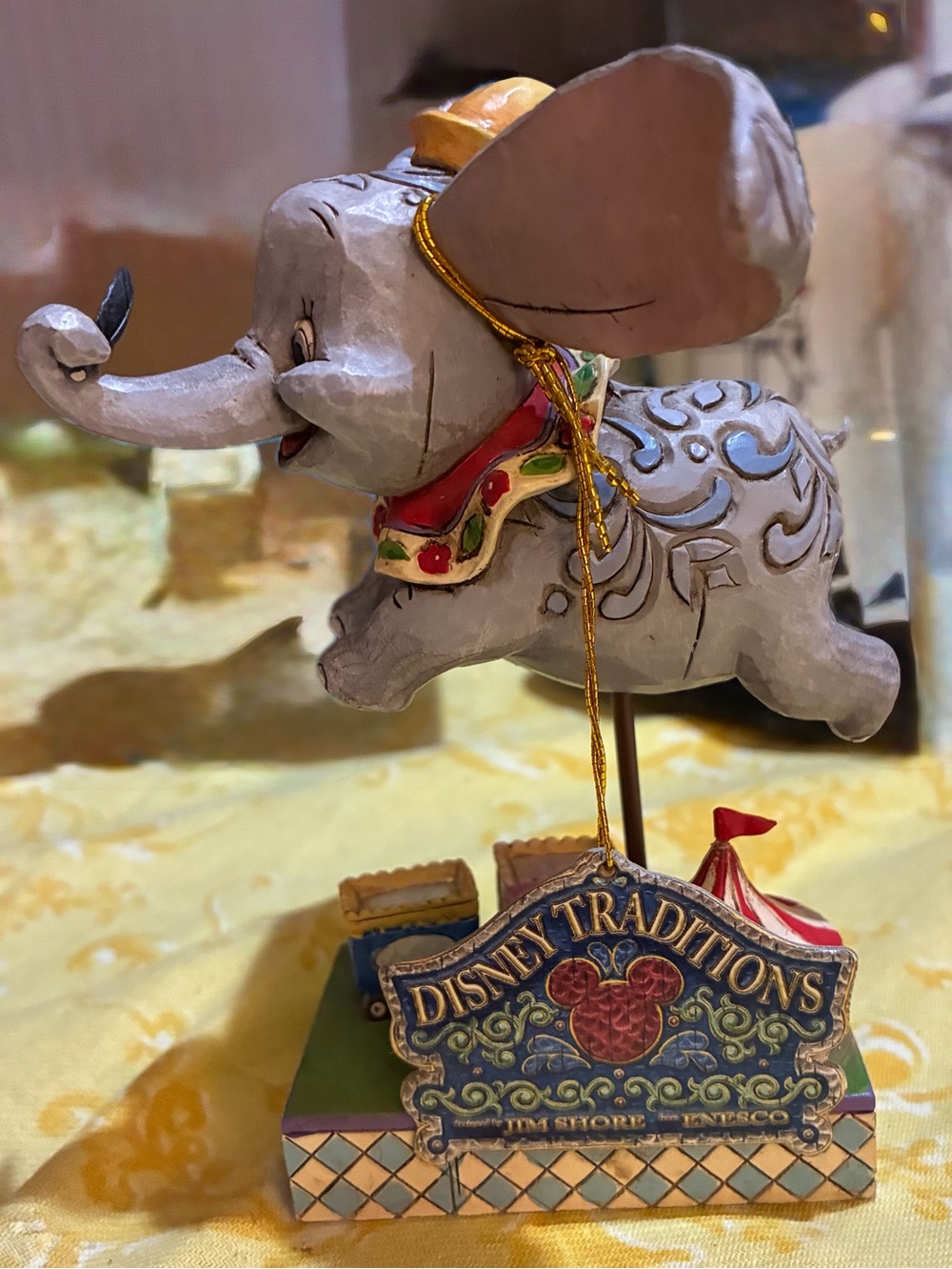 Jim Shore “Disney Traditions Dumbo Faith in Flight”. Showcase Collection. EC